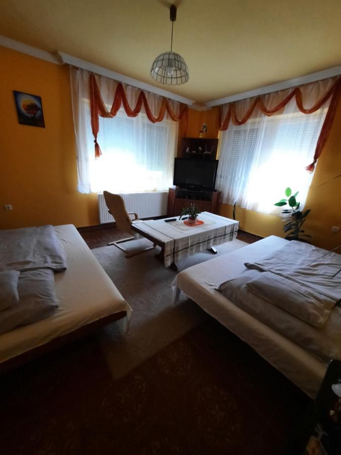 Fuveszkert Apartment Lengyeltoti Exterior foto